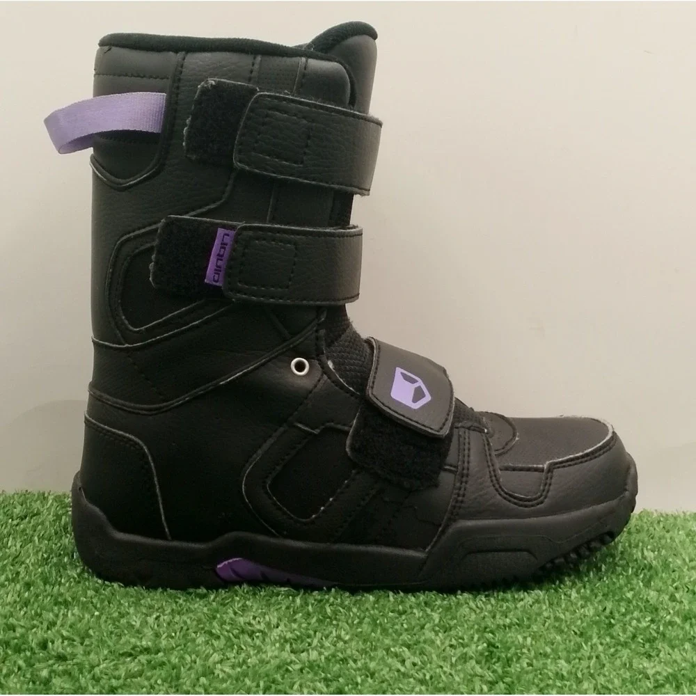 LIQUID Mini Cirrus Snowboard Boots Youth Size 6 Black Purple Snow Shoes Straps